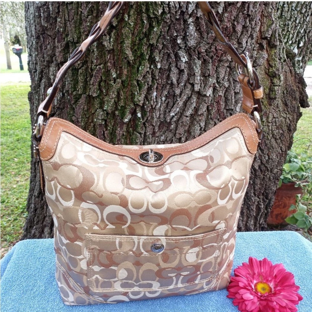 ✨Coach bag with braided leather shoulder strap✨